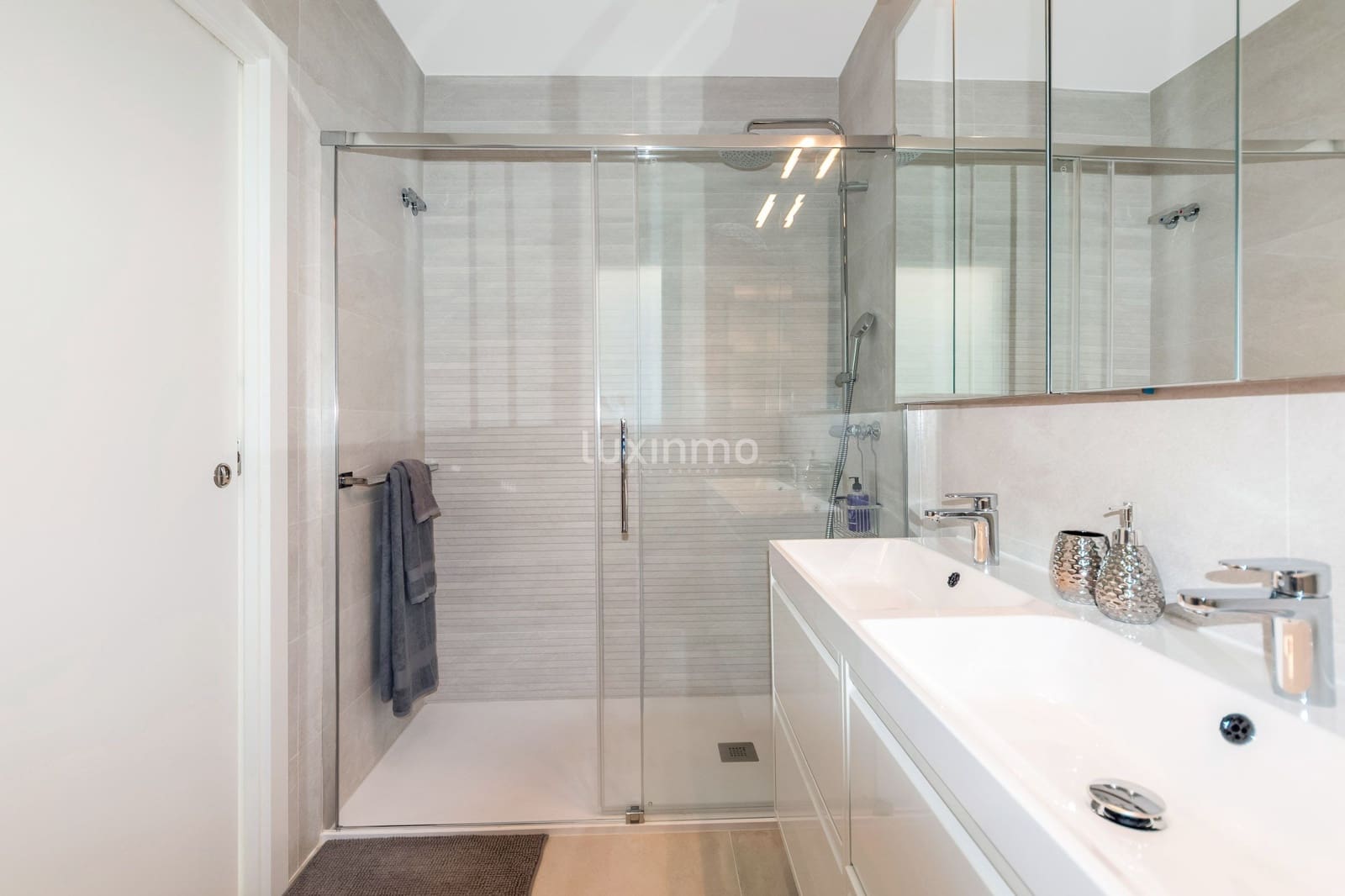 3 quarto Moradia para arrendar em Finestrat com piscina garagem - 3 600 € (Ref: 9377990)