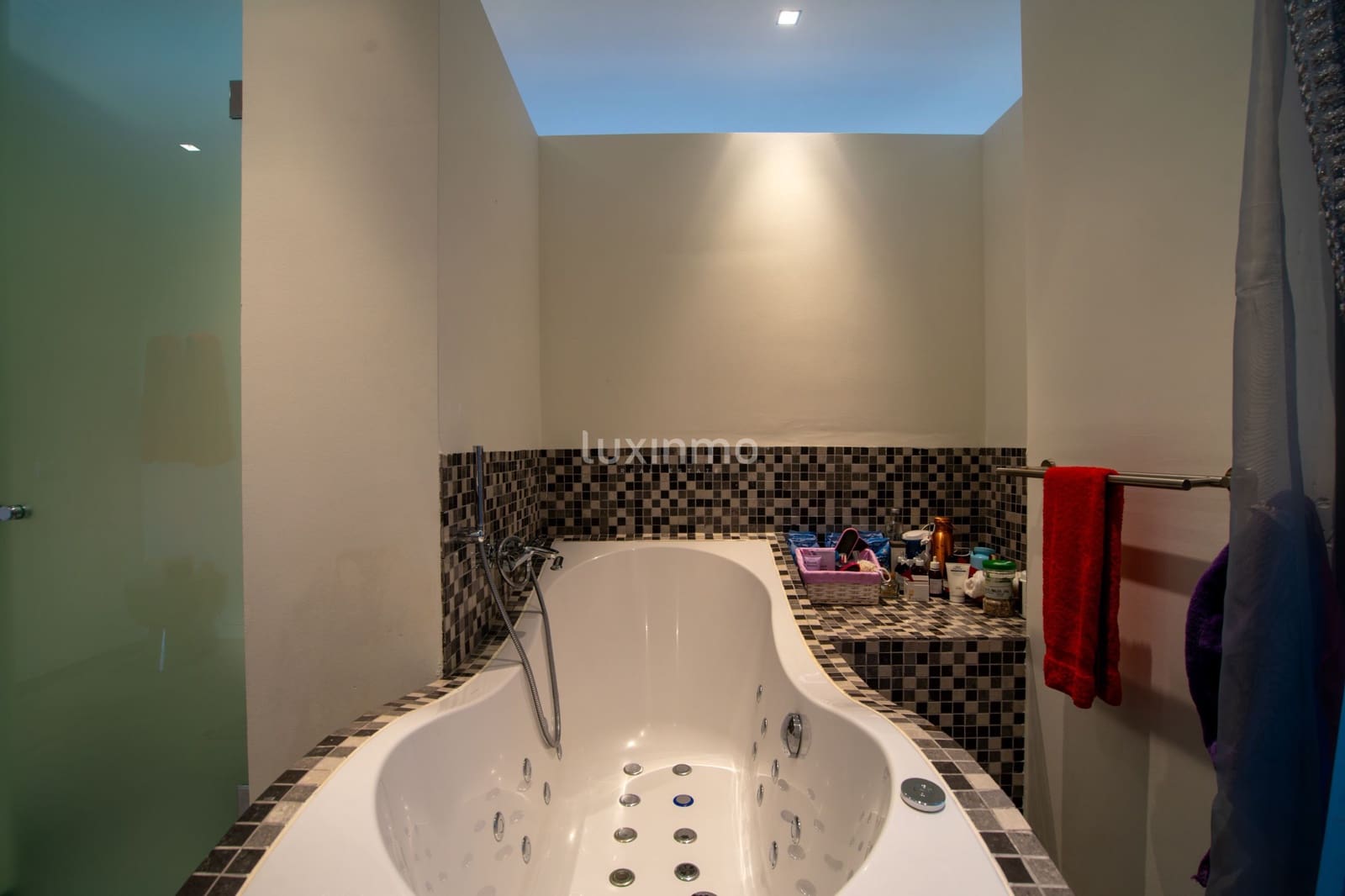 Chalet de 3 habitaciones en Altea en venta con piscina garaje - 1.690.000 € (Ref: 9378419)