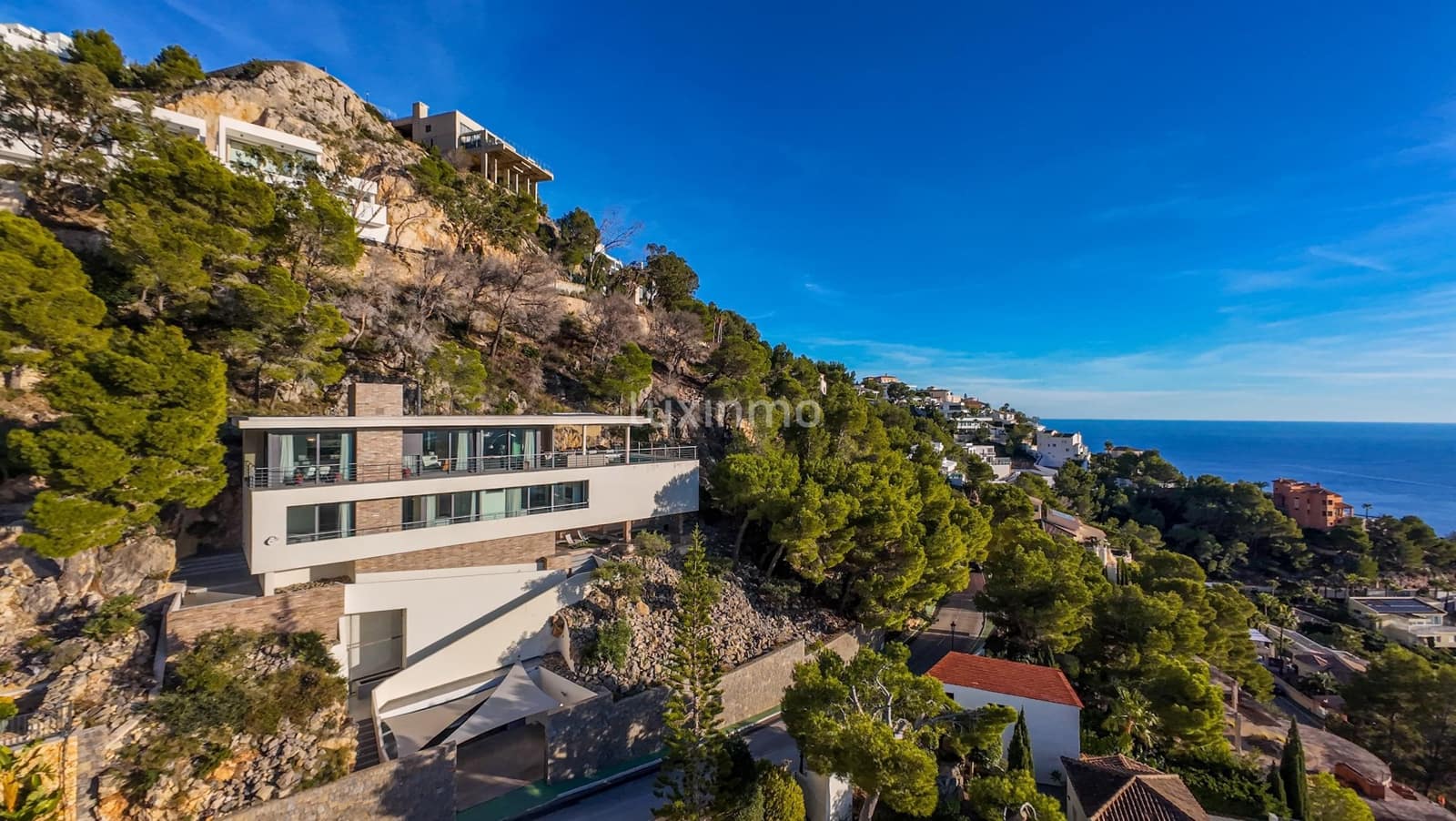 Chalet de 3 habitaciones en Altea en venta con piscina garaje - 1.690.000 € (Ref: 9378419)