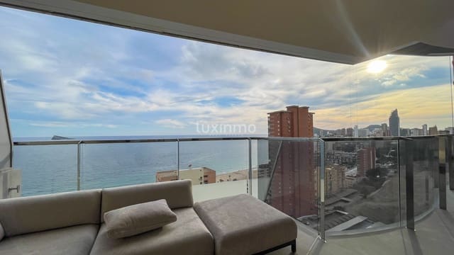 3 soverom Leilighet til leie i Benidorm med svømmebasseng garasje - € 2 900 (Ref: 9378493)