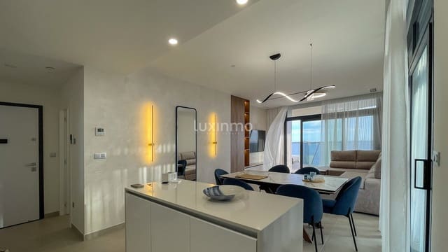 3 sovrum Lägenhet att hyra i Benidorm med pool garage - 2 900 € (Ref: 9378493)