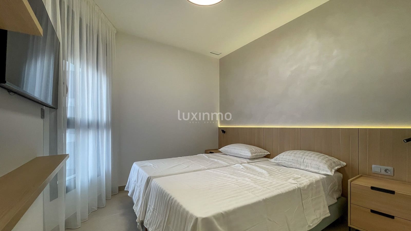 3 soveværelse Lejlighed til leje i Benidorm med swimmingpool garage - € 2.900 (Ref: 9378493)