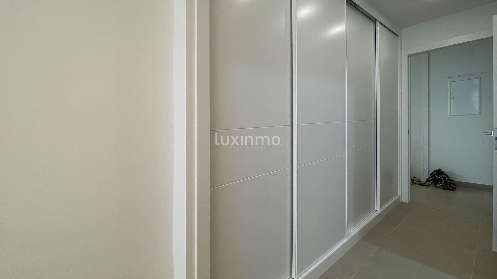 3 soveværelse Lejlighed til leje i Benidorm med swimmingpool garage - € 2.900 (Ref: 9378493)