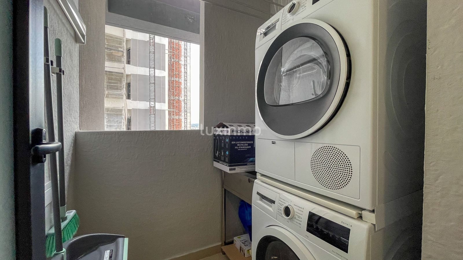 3 soveværelse Lejlighed til leje i Benidorm med swimmingpool garage - € 2.900 (Ref: 9378493)