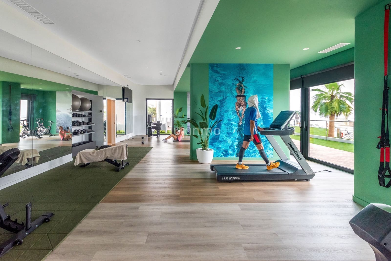 3 soveværelse Lejlighed til leje i Benidorm med swimmingpool garage - € 2.900 (Ref: 9378493)