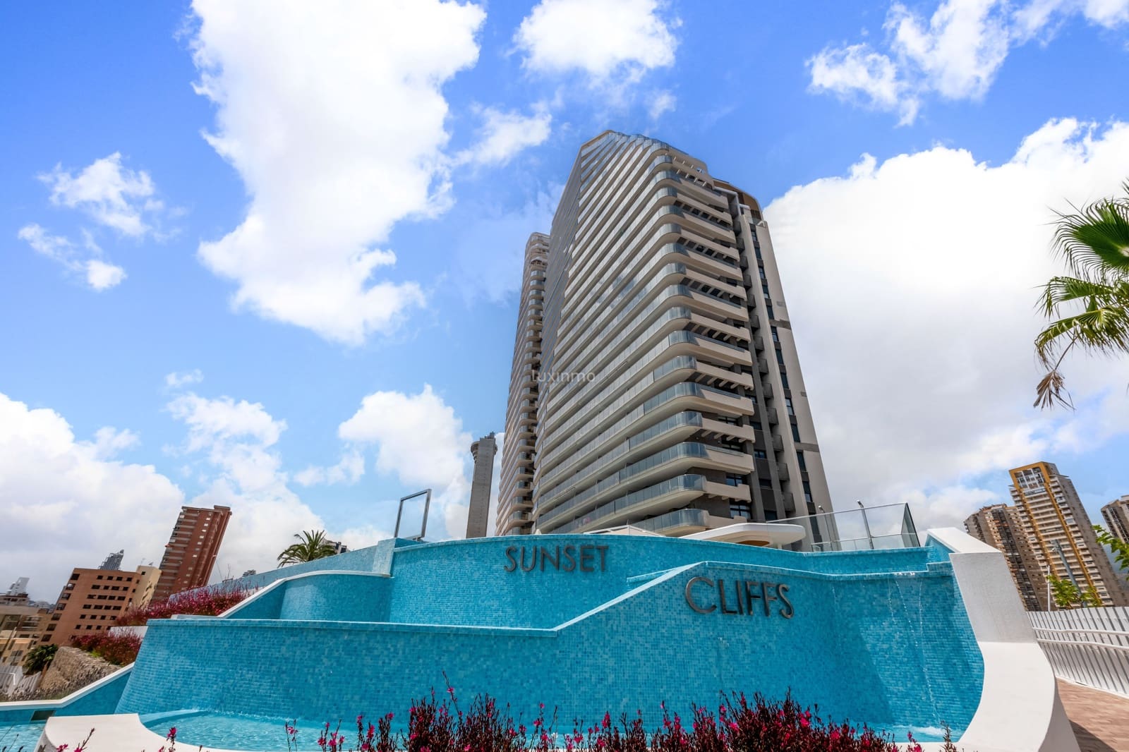 3 soveværelse Lejlighed til leje i Benidorm med swimmingpool garage - € 2.900 (Ref: 9378493)