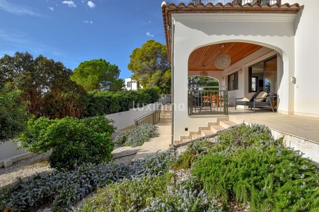 4 sovrum Villa till salu i Teulada Pueblo, Teulada-Moraira med pool garage - 3 300 000 € (Ref: 9380109)