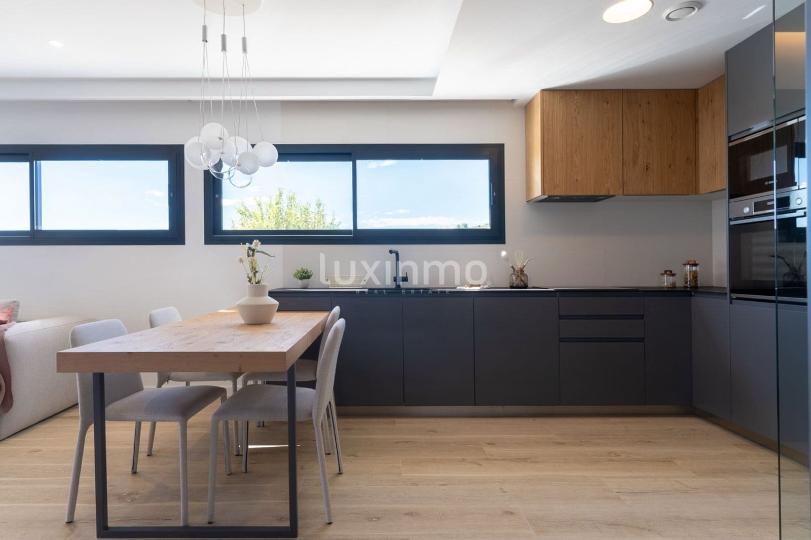 2 sovrum Lägenhet till salu i Benitachell / Benitatxell med pool - 473 000 € (Ref: 9380110)