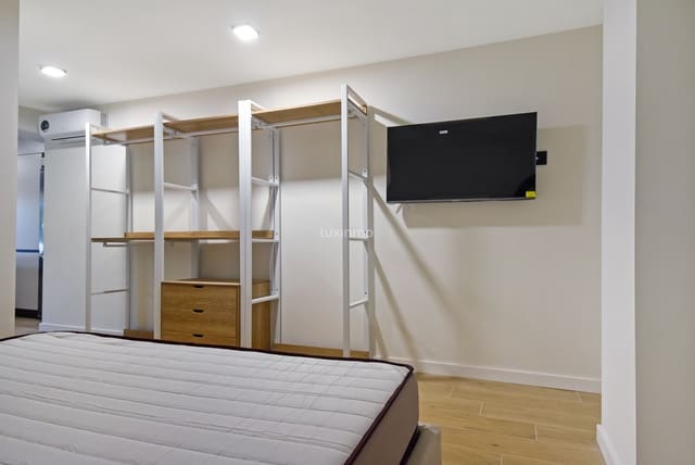 1 soverom Leilighet til leie i Javea / Xàbia med garasje - € 900 (Ref: 9386116)