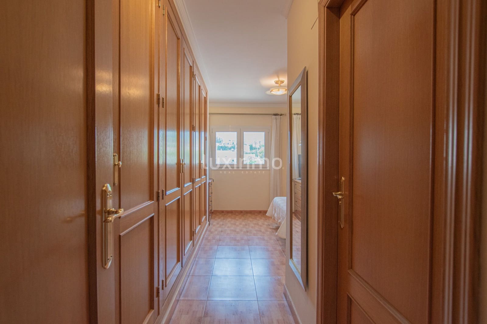 2 bedroom Apartment for rent in Calpe / Calp with pool garage - € 1,300 (Ref: 9386411)