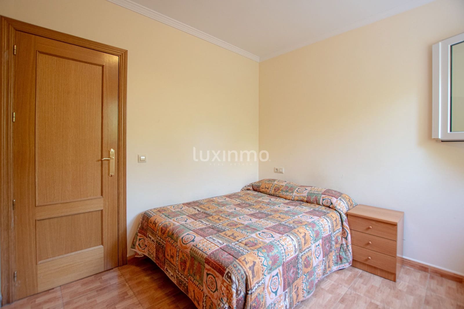 2 bedroom Apartment for rent in Calpe / Calp with pool garage - € 1,300 (Ref: 9386411)