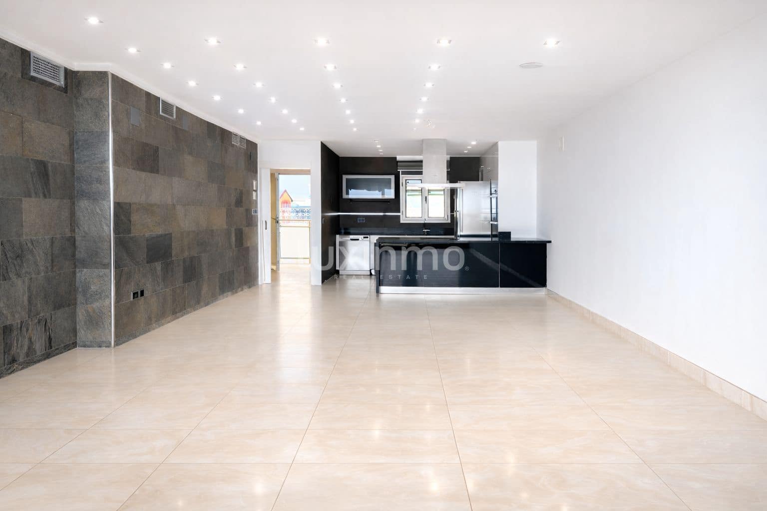 5 bedroom Apartment for sale in Altea with garage - € 920,000 (Ref: 9388304)