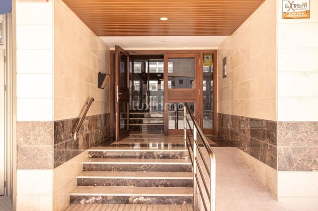 2 bedroom Flat for sale in Calpe / Calp with pool garage - € 500,000 (Ref: 9388308)