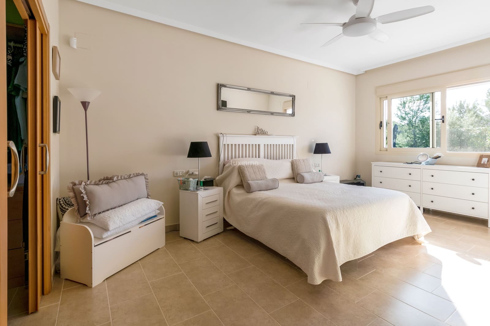 4 soverom Villa til salgs i Calpe / Calp med svømmebasseng garasje - € 899 500 (Ref: 9388309)