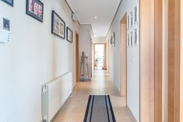 4 soverom Villa til salgs i Calpe / Calp med svømmebasseng garasje - € 899 500 (Ref: 9388309)