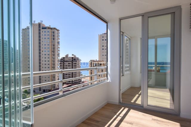 2 sovrum Lägenhet att hyra i Calpe / Calp med pool - 1 400 € (Ref: 9402693)