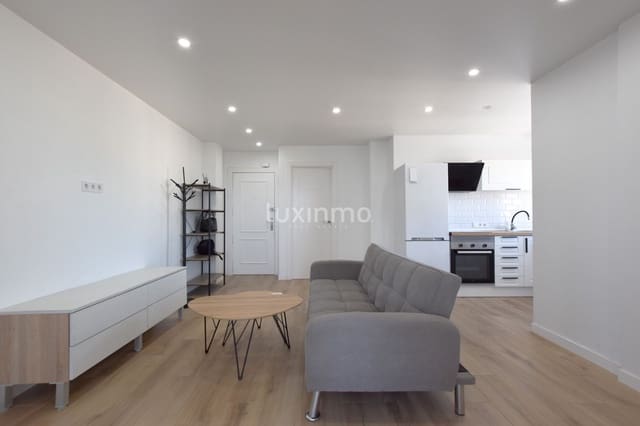 2 sovrum Lägenhet att hyra i Calpe / Calp med pool - 1 400 € (Ref: 9402693)