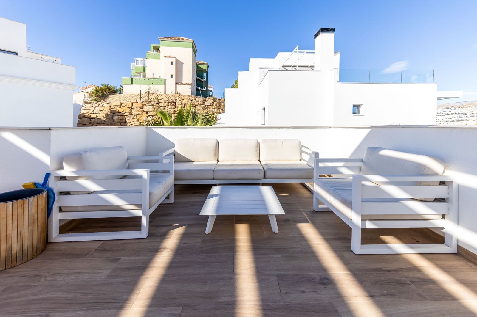 3 soverom Villa til leie i Finestrat med svømmebasseng garasje - € 4 500 (Ref: 9402694)