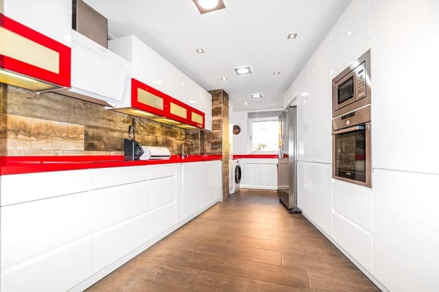 3 slaapkamer Appartement te koop in Altea met zwembad - € 485.000 (Ref: 9403714)