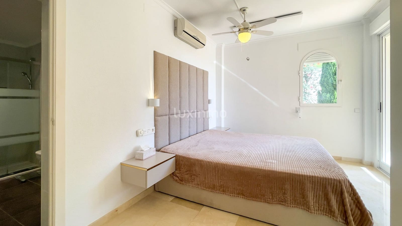 4 sypialnia Willa do wynajęcia w Altea z basenem garażem - 2 500 € (Ref: 9405807)