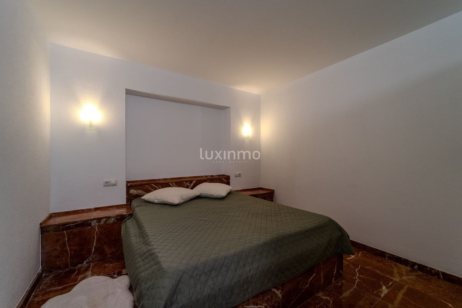 4 sovrum Villa till salu i Calpe / Calp med pool garage - 590 000 € (Ref: 9415641)