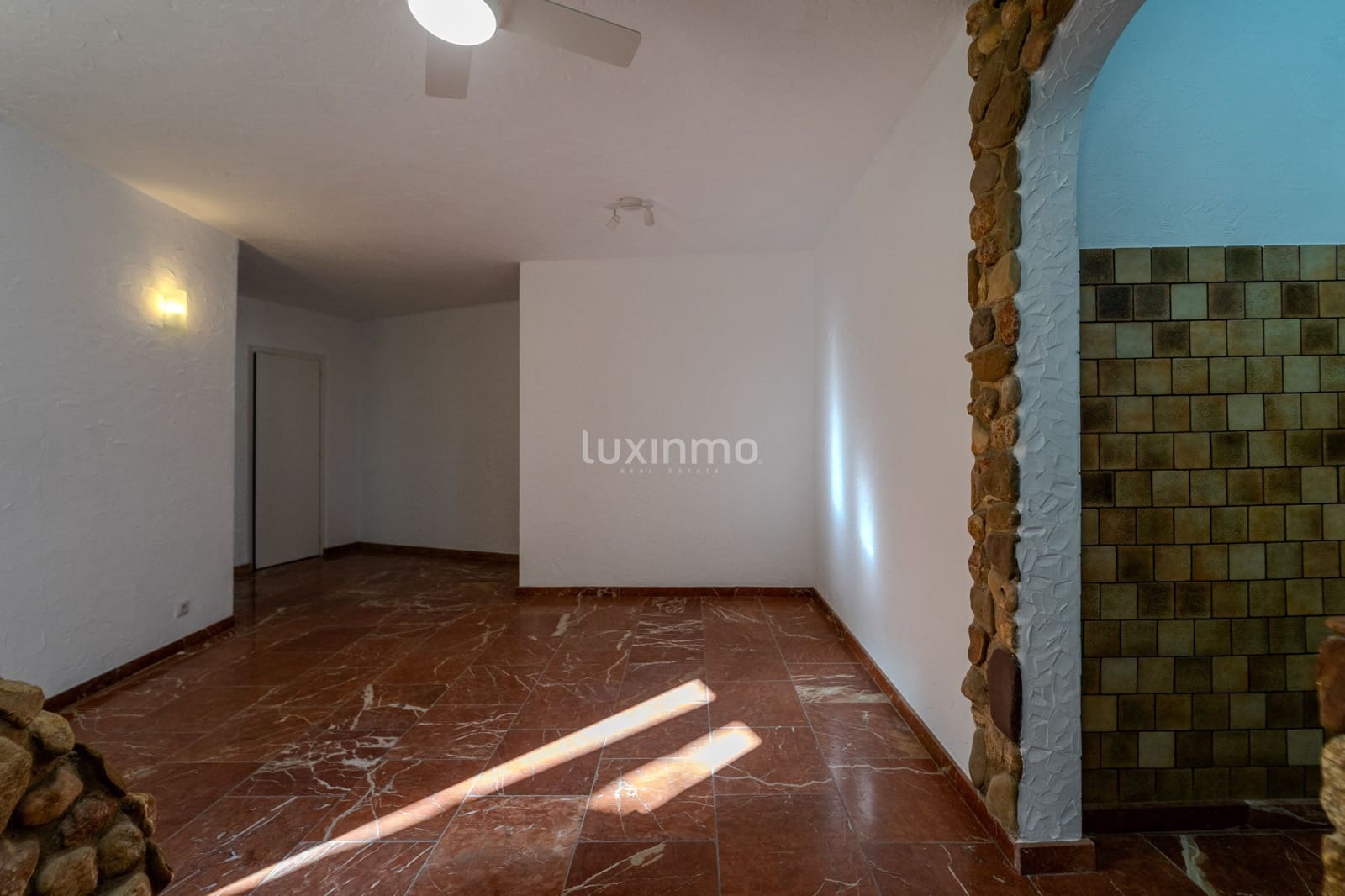 4 sovrum Villa till salu i Calpe / Calp med pool garage - 590 000 € (Ref: 9415641)