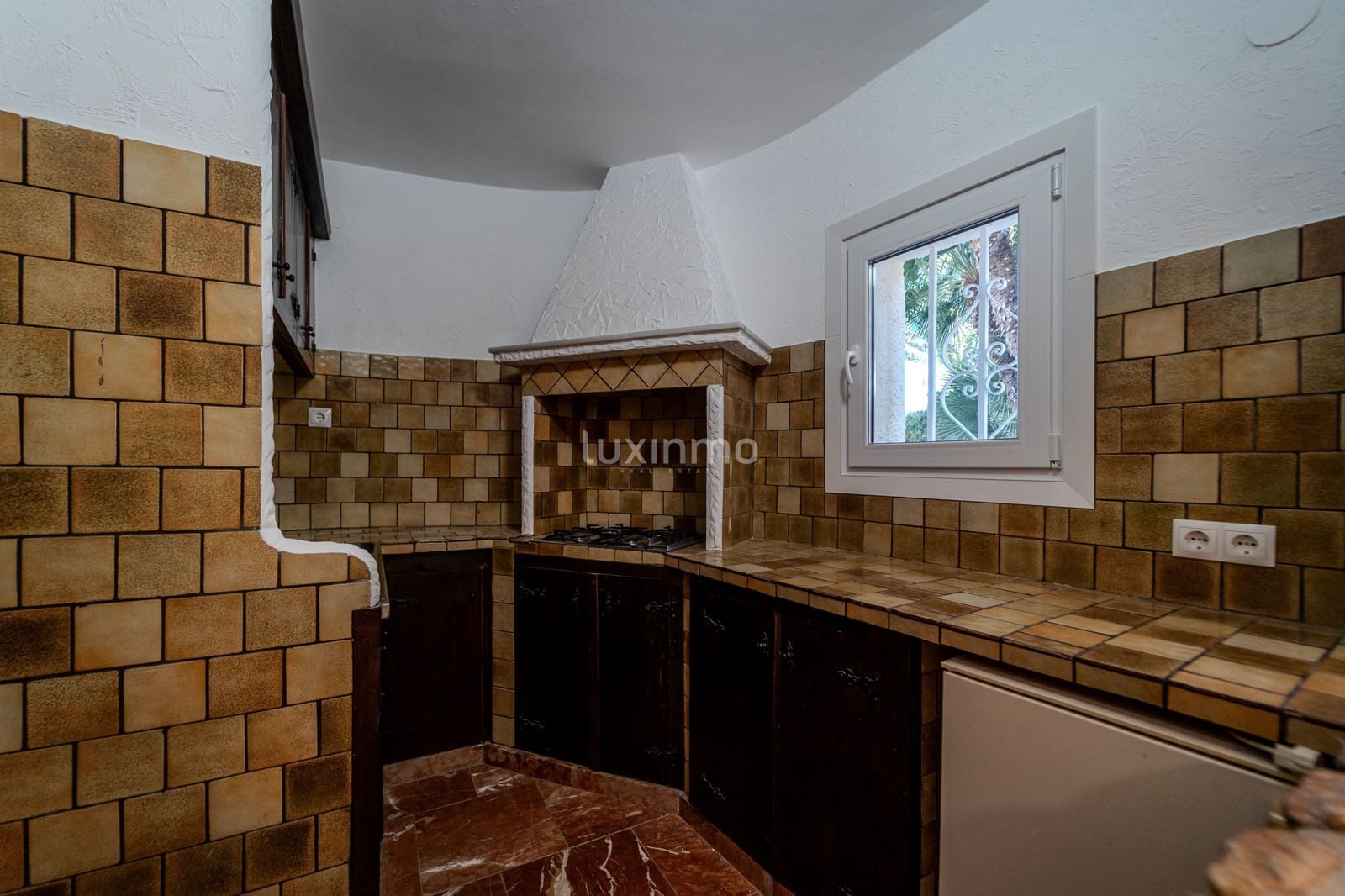 4 sovrum Villa till salu i Calpe / Calp med pool garage - 590 000 € (Ref: 9415641)