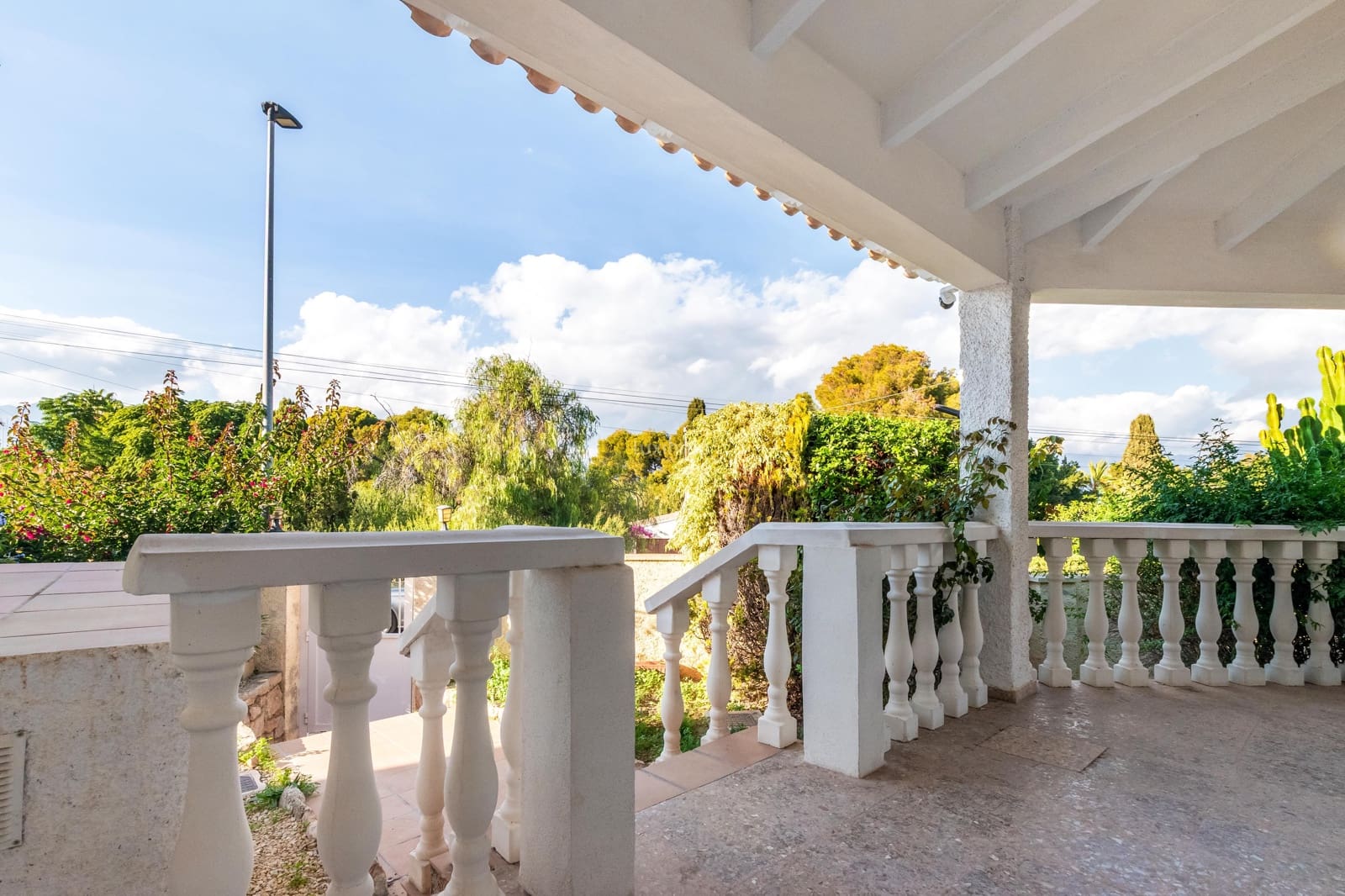 3 sovrum Villa till salu i Alfaz del Pi / L'Alfas del Pi med garage - 650 000 € (Ref: 9415642)