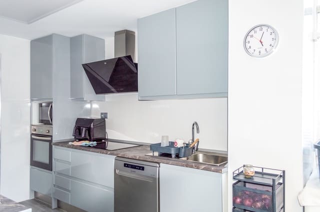 3 Zimmer Apartment zu verkaufen in La Villajoyosa / Vila Joiosa - 260.000 € (Ref: 9415643)