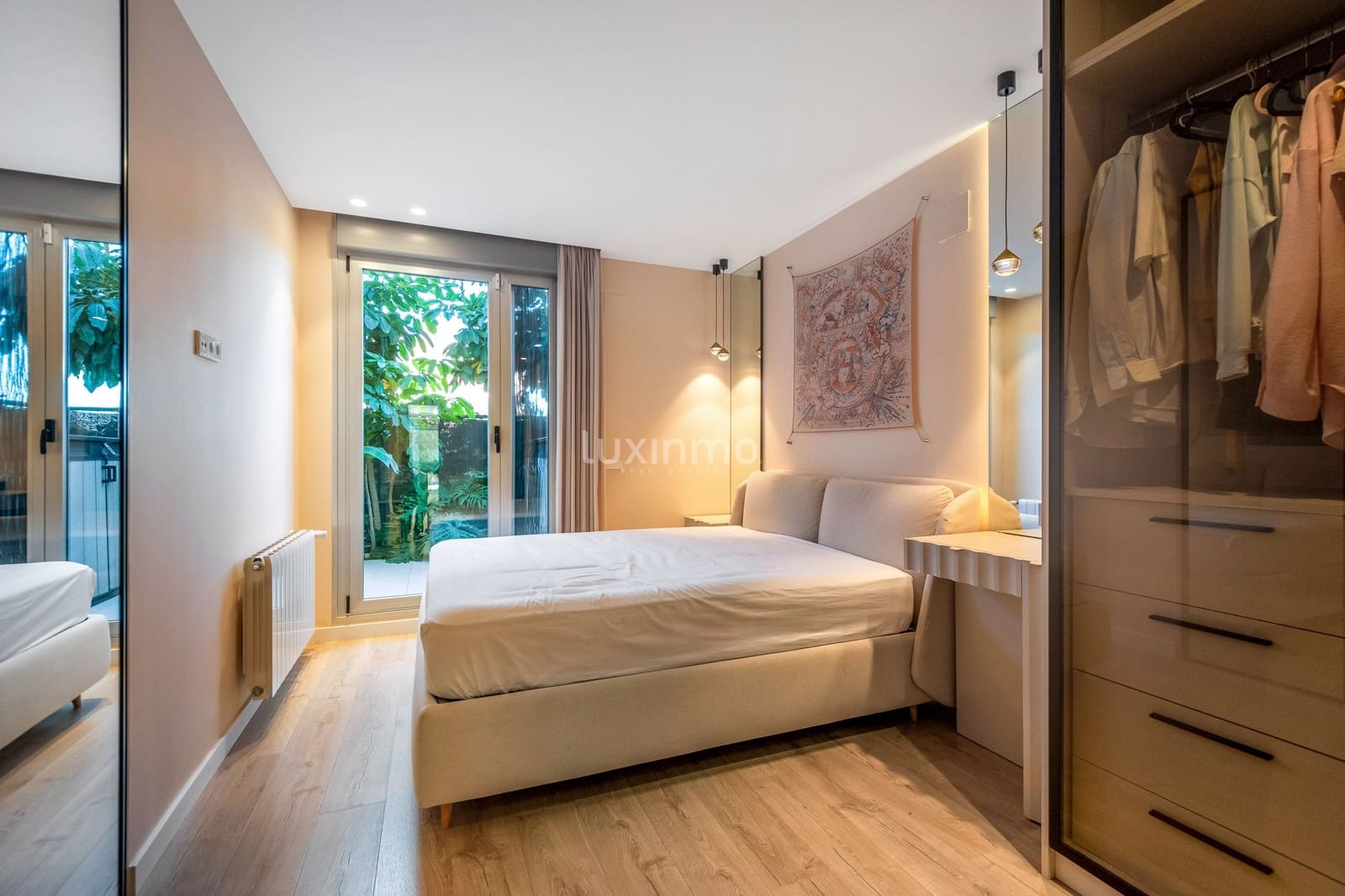 4 soverom Leilighet til salgs i Alicante by med svømmebasseng garasje - € 880 000 (Ref: 9417831)