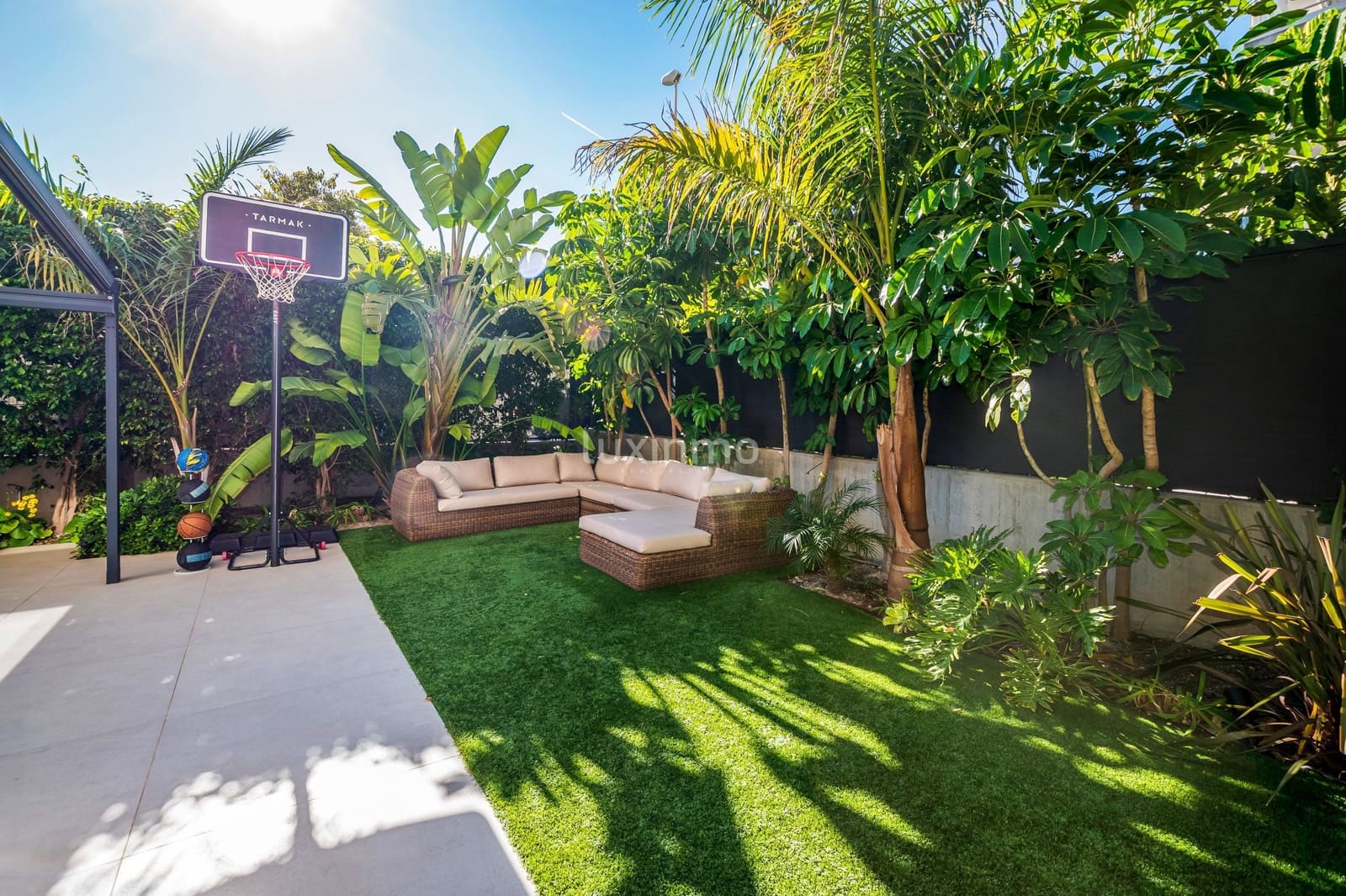 4 soverom Leilighet til salgs i Alicante by med svømmebasseng garasje - € 880 000 (Ref: 9417831)