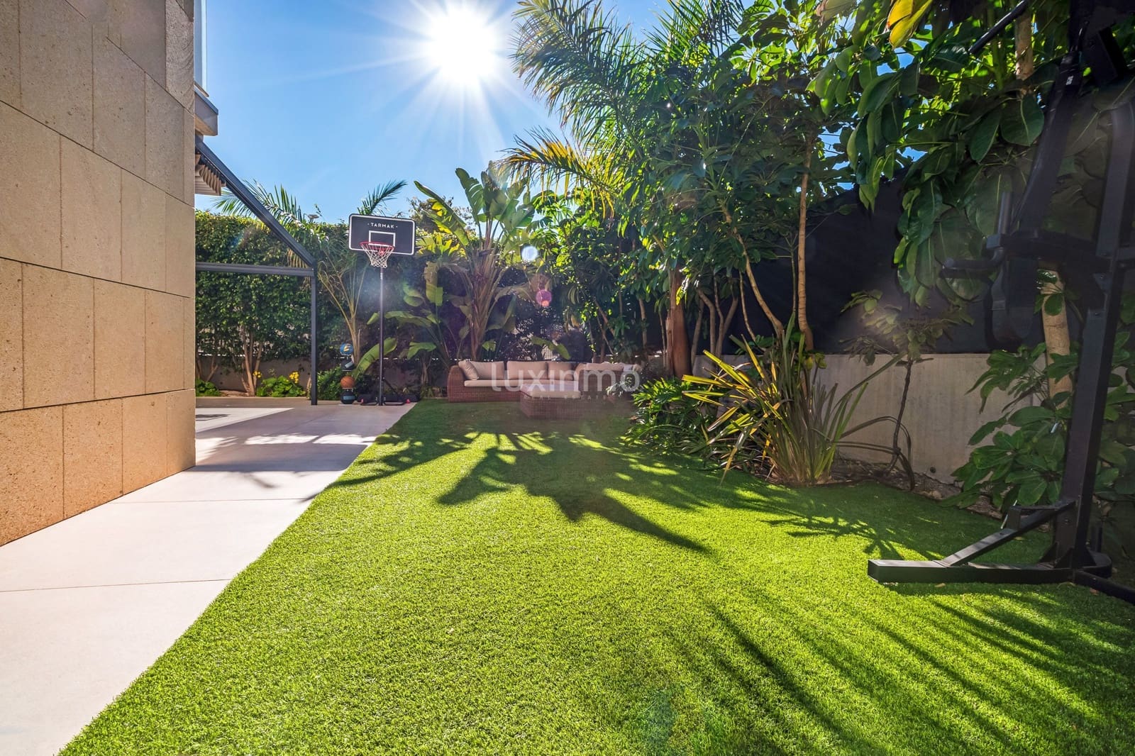 4 soverom Leilighet til salgs i Alicante by med svømmebasseng garasje - € 880 000 (Ref: 9417831)