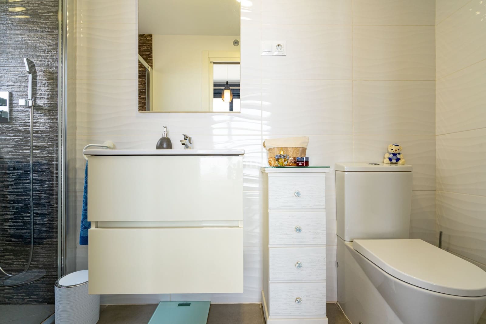 3 bedroom Apartment for sale in Calpe / Calp with pool garage - € 699,000 (Ref: 9424230)