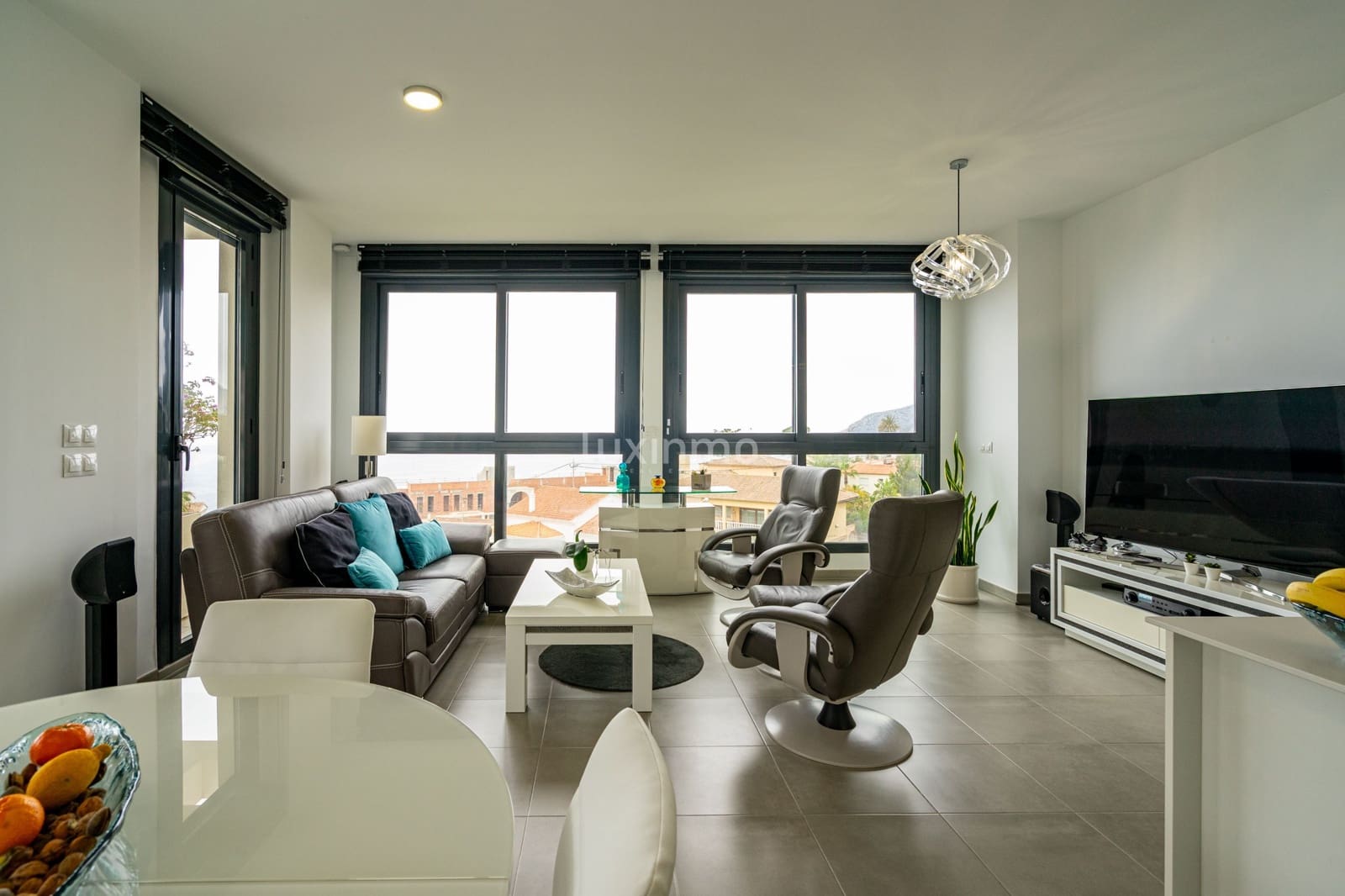 3 bedroom Apartment for sale in Calpe / Calp with pool garage - € 699,000 (Ref: 9424230)