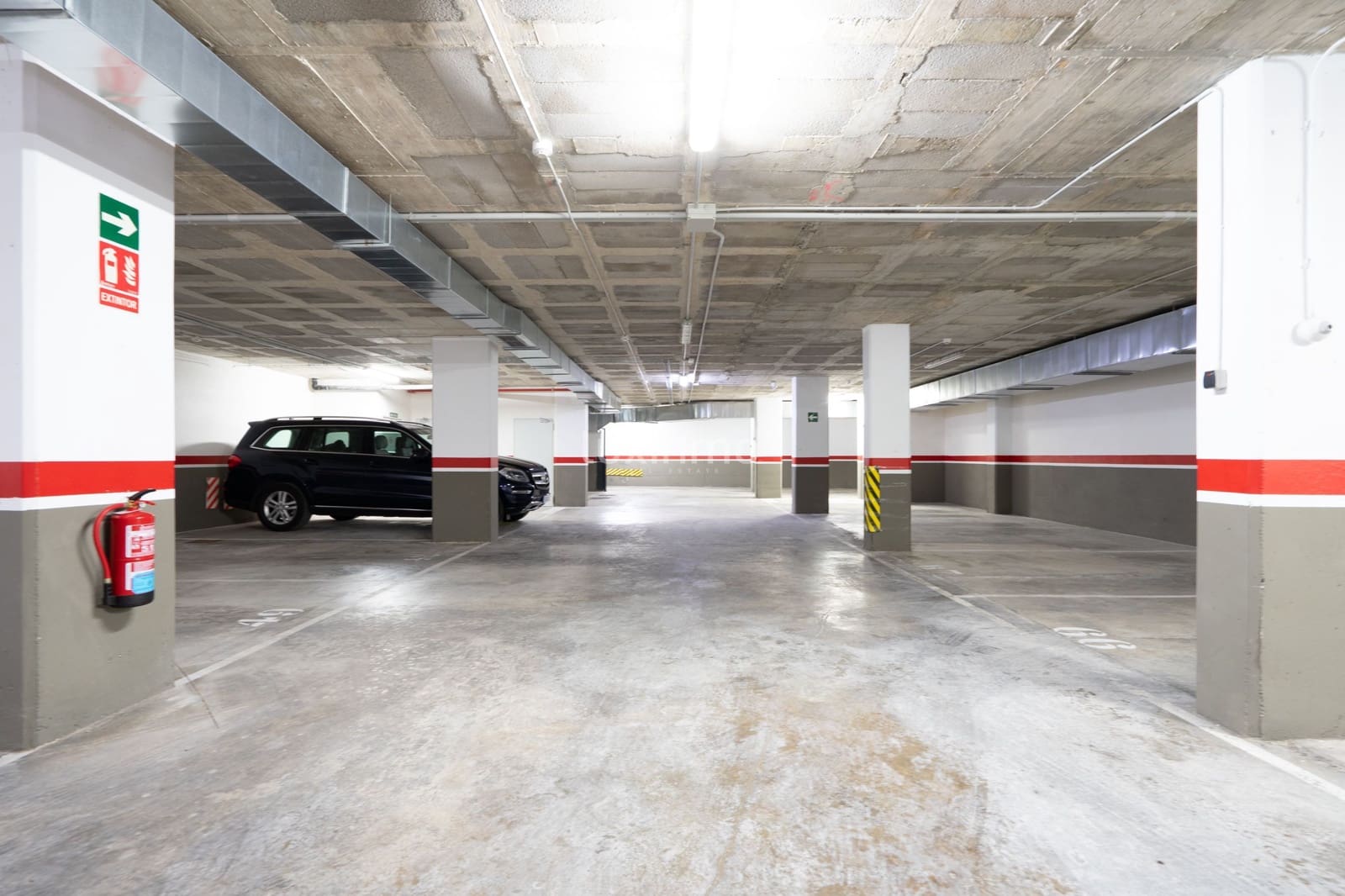 3 bedroom Apartment for sale in Calpe / Calp with pool garage - € 699,000 (Ref: 9424230)