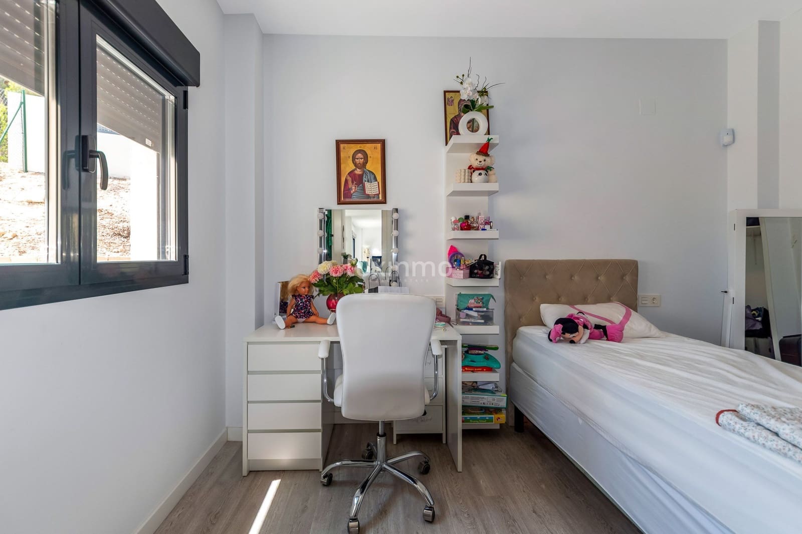 3 bedroom Villa for rent in Alfaz del Pi / L'Alfas del Pi with pool garage - € 2,800 (Ref: 9426540)