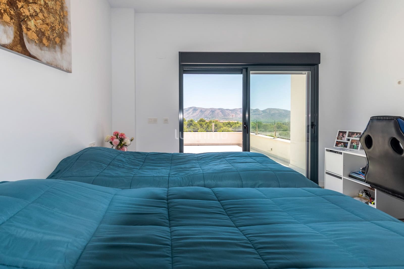 3 bedroom Villa for rent in Alfaz del Pi / L'Alfas del Pi with pool garage - € 2,800 (Ref: 9426540)