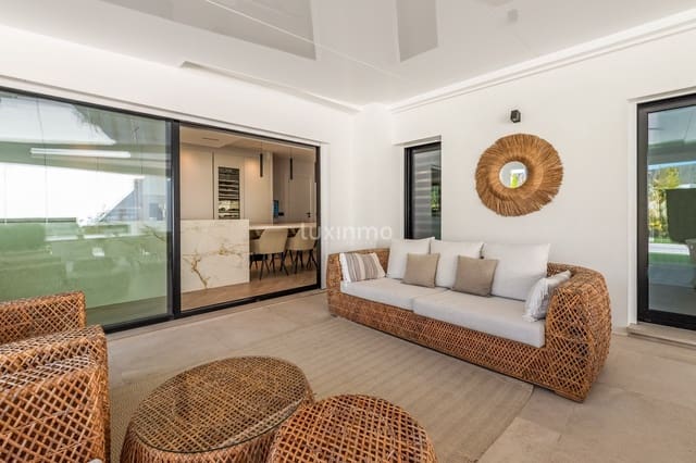 3 slaapkamer Villa te koop in Alfaz del Pi / L'Alfàs del Pi met zwembad garage - € 875.000 (Ref: 9429560)