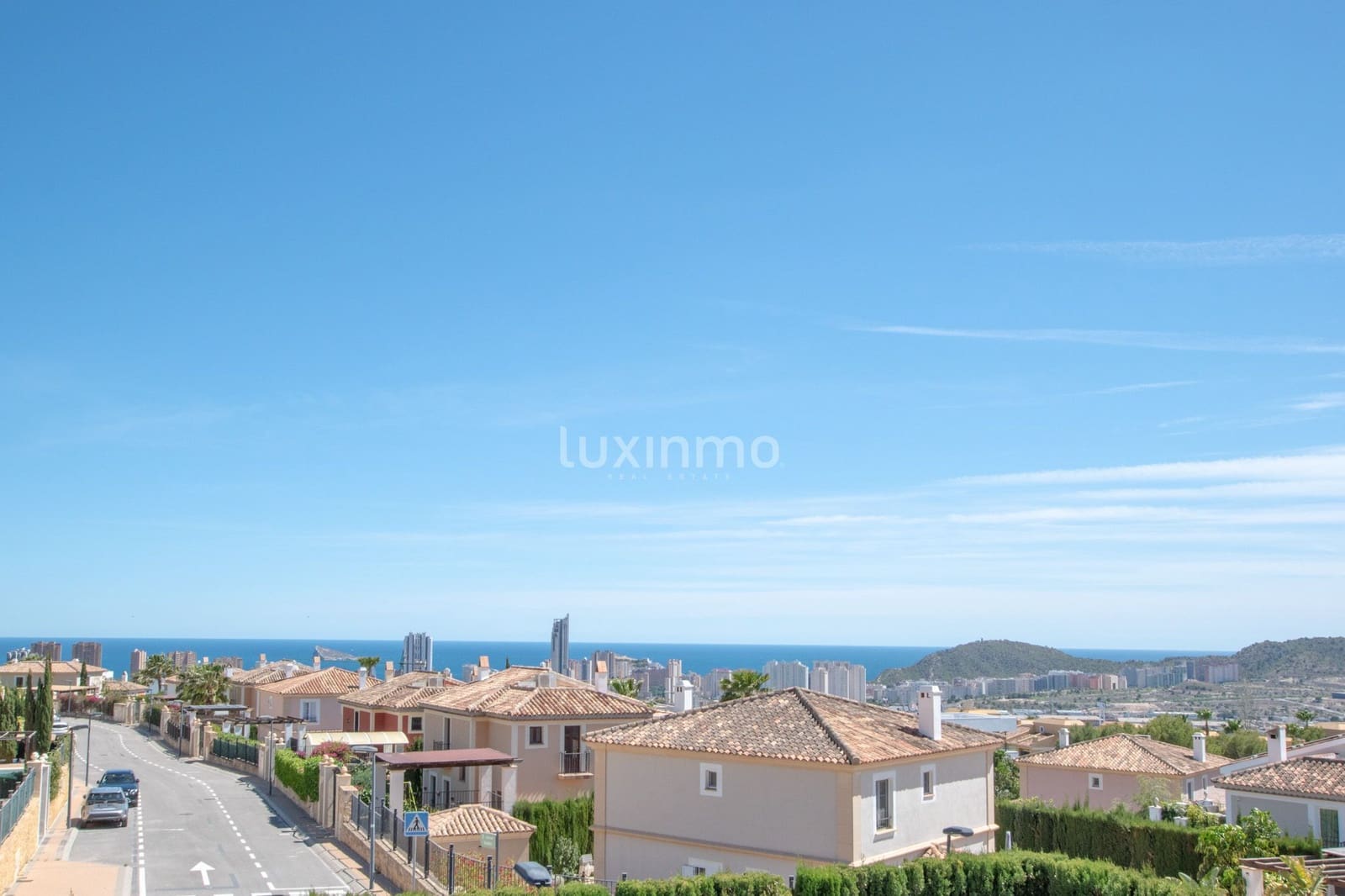 5 sovrum Villa till salu i Finestrat med pool garage - 810 000 € (Ref: 9429563)