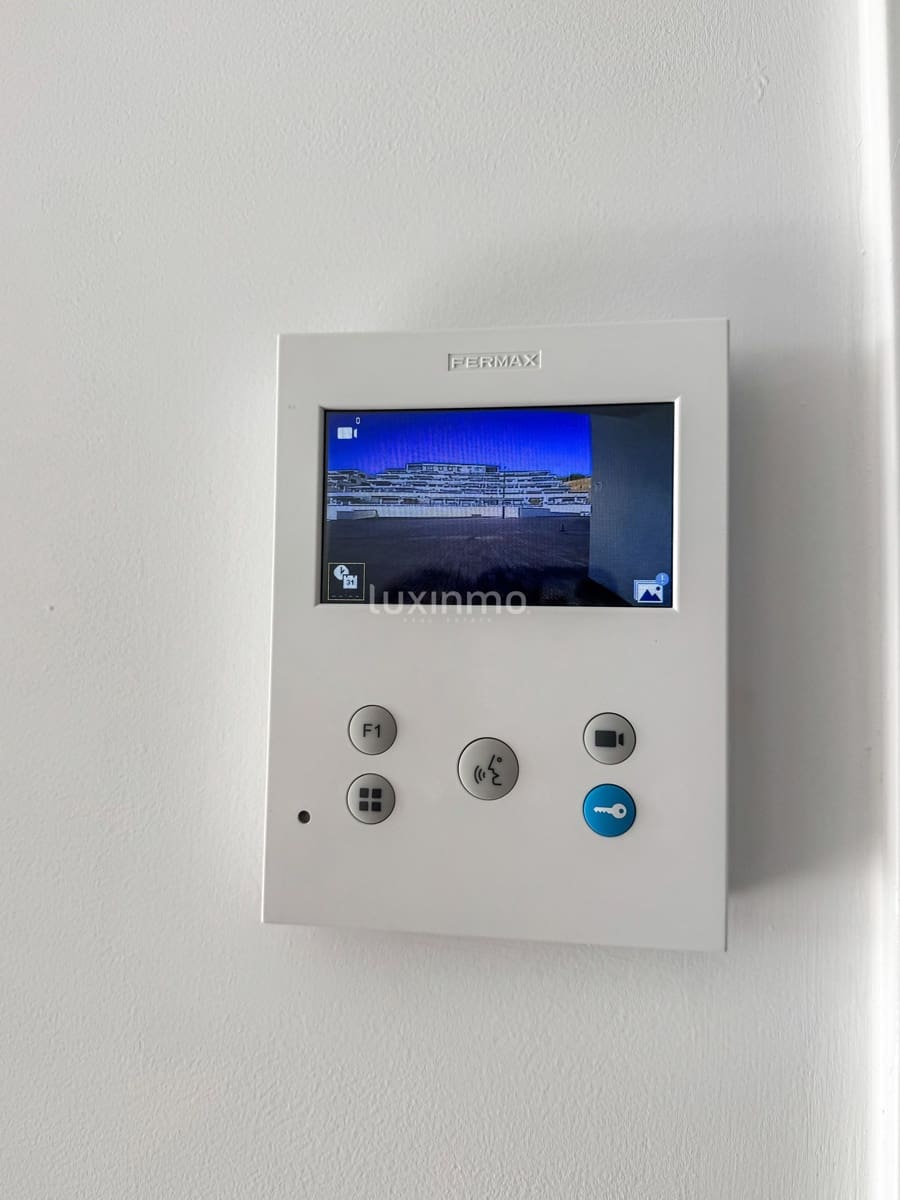 3 bedroom Apartment for rent in Finestrat with pool garage - € 3,000 (Ref: 9432779)