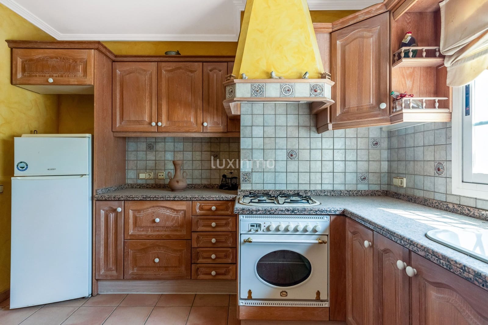 5 soverom Villa til salgs i La Nucia med svømmebasseng garasje - € 510 000 (Ref: 9432928)