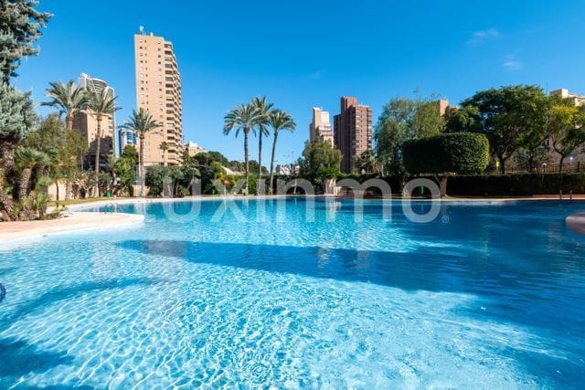 3 soverom Leilighet til salgs i Benidorm med svømmebasseng - € 485 000 (Ref: 9435093)