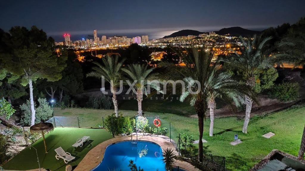 2 Zimmer Haus zu verkaufen in Finestrat mit Pool - 370.000 € (Ref: 9435094)