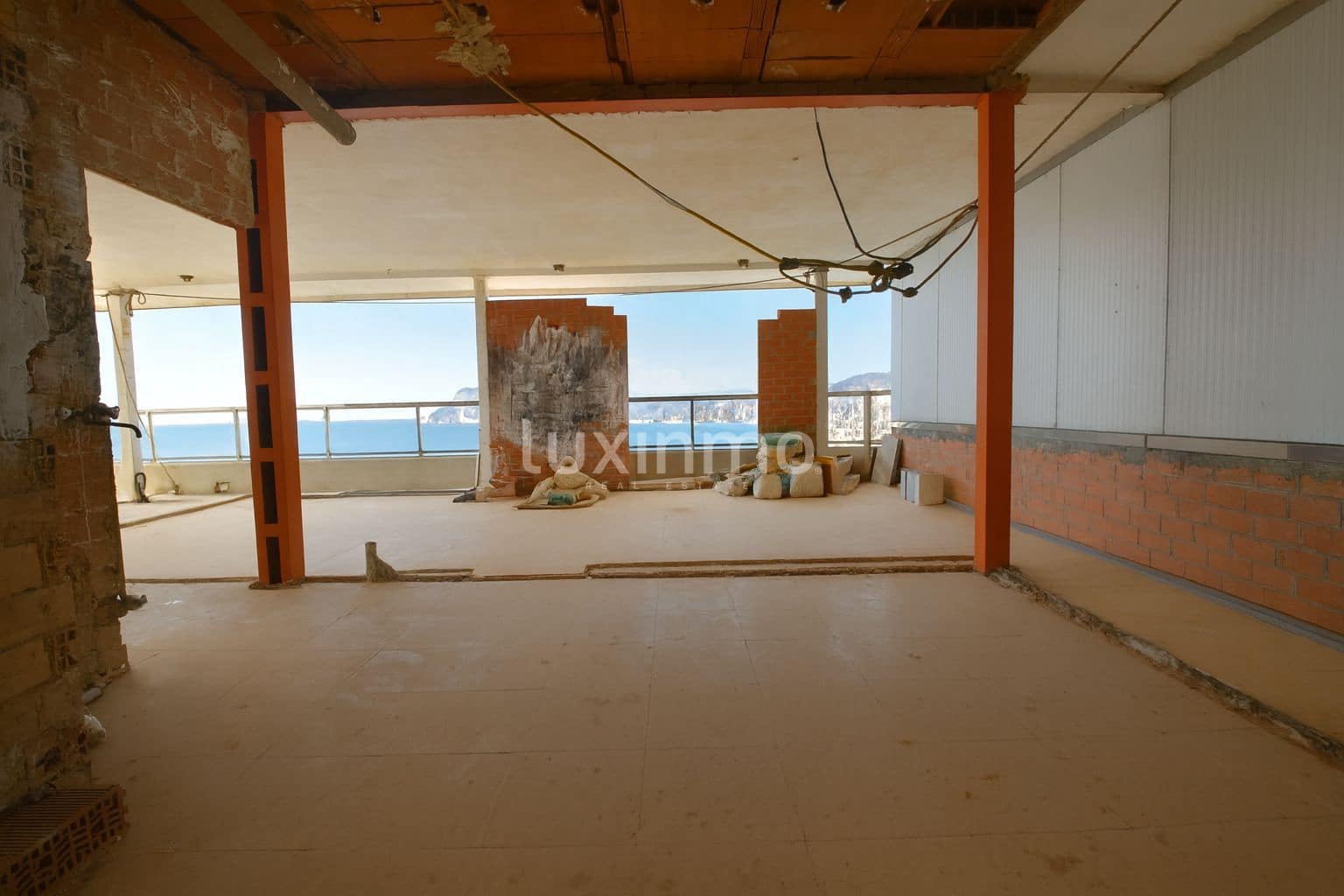 4 slaapkamer Penthouse te koop in Benidorm met zwembad garage - € 895.000 (Ref: 9445474)