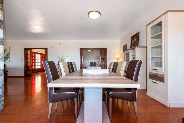 4 sovrum Villa till salu i La Nucia med pool garage - 995 000 € (Ref: 9445693)