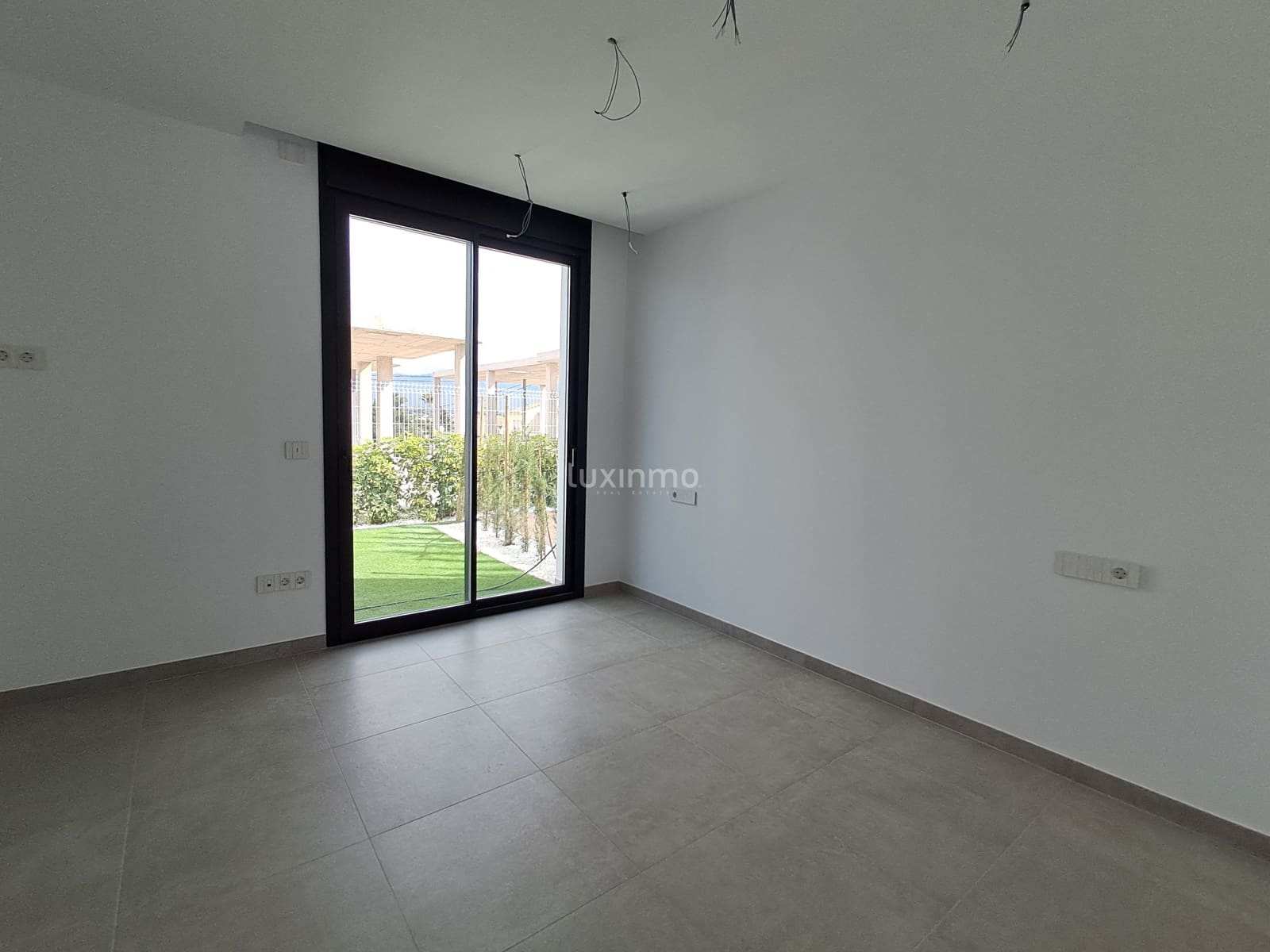 4 bedroom Villa for sale in Alfaz del Pi / L'Alfas del Pi with pool garage - € 875,000 (Ref: 9445699)