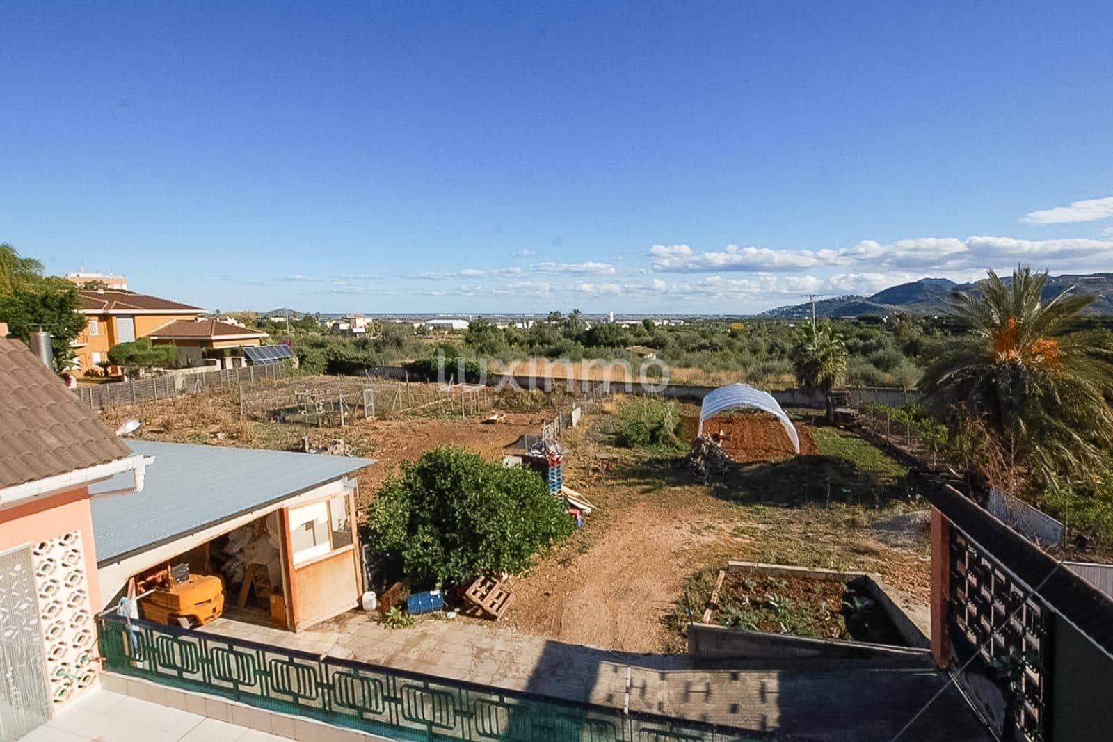 7 bedroom Townhouse for sale in Pego with garage - € 580,000 (Ref: 9445700)