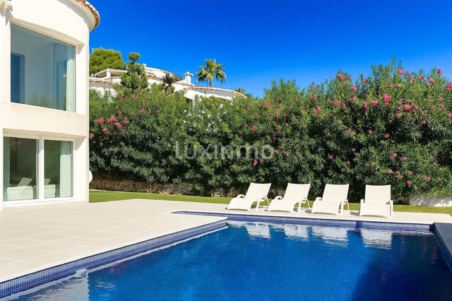 4 sovrum Villa till salu i Benissa med pool - 650 000 € (Ref: 9448897)