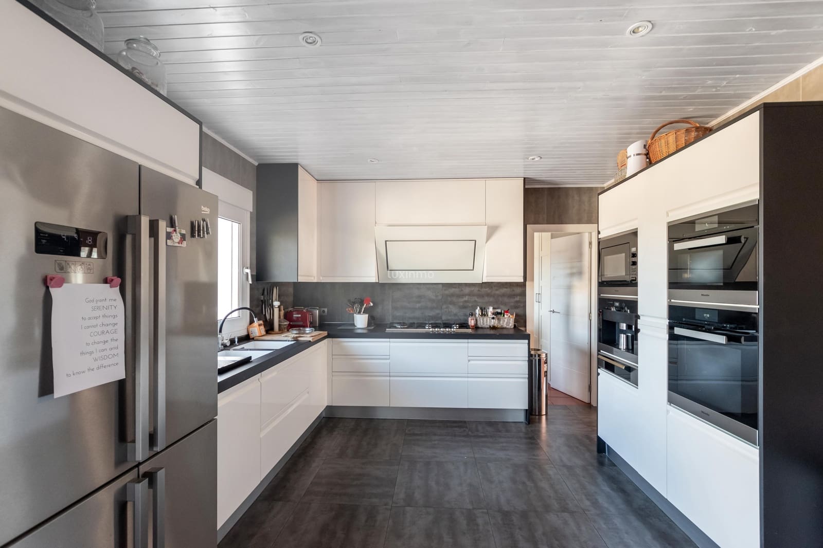 5 soverom Villa til salgs i La Nucia med svømmebasseng garasje - € 750 000 (Ref: 9450276)