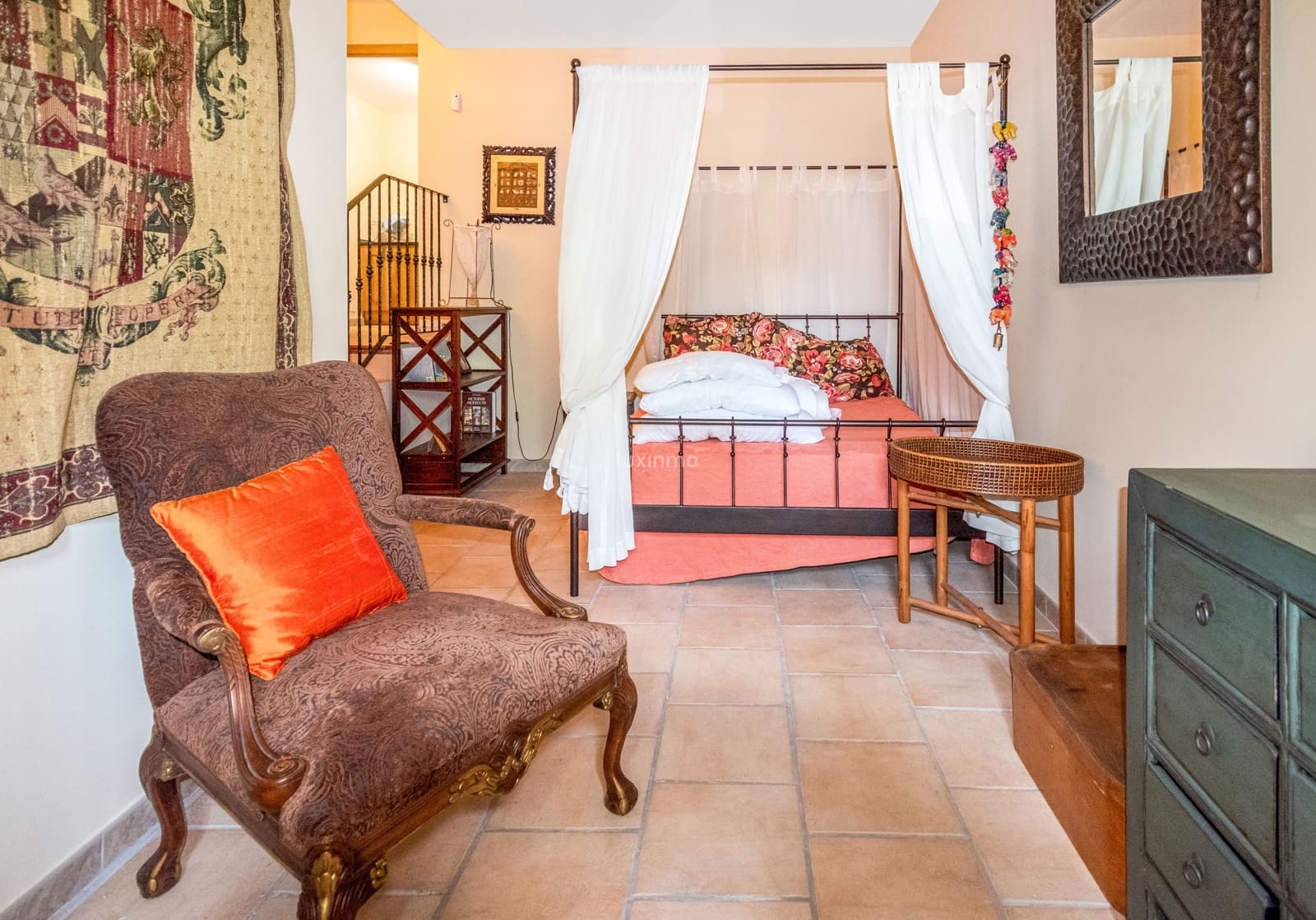 5 bedroom Villa for sale in La Nucia with garage - € 788,000 (Ref: 9451887)